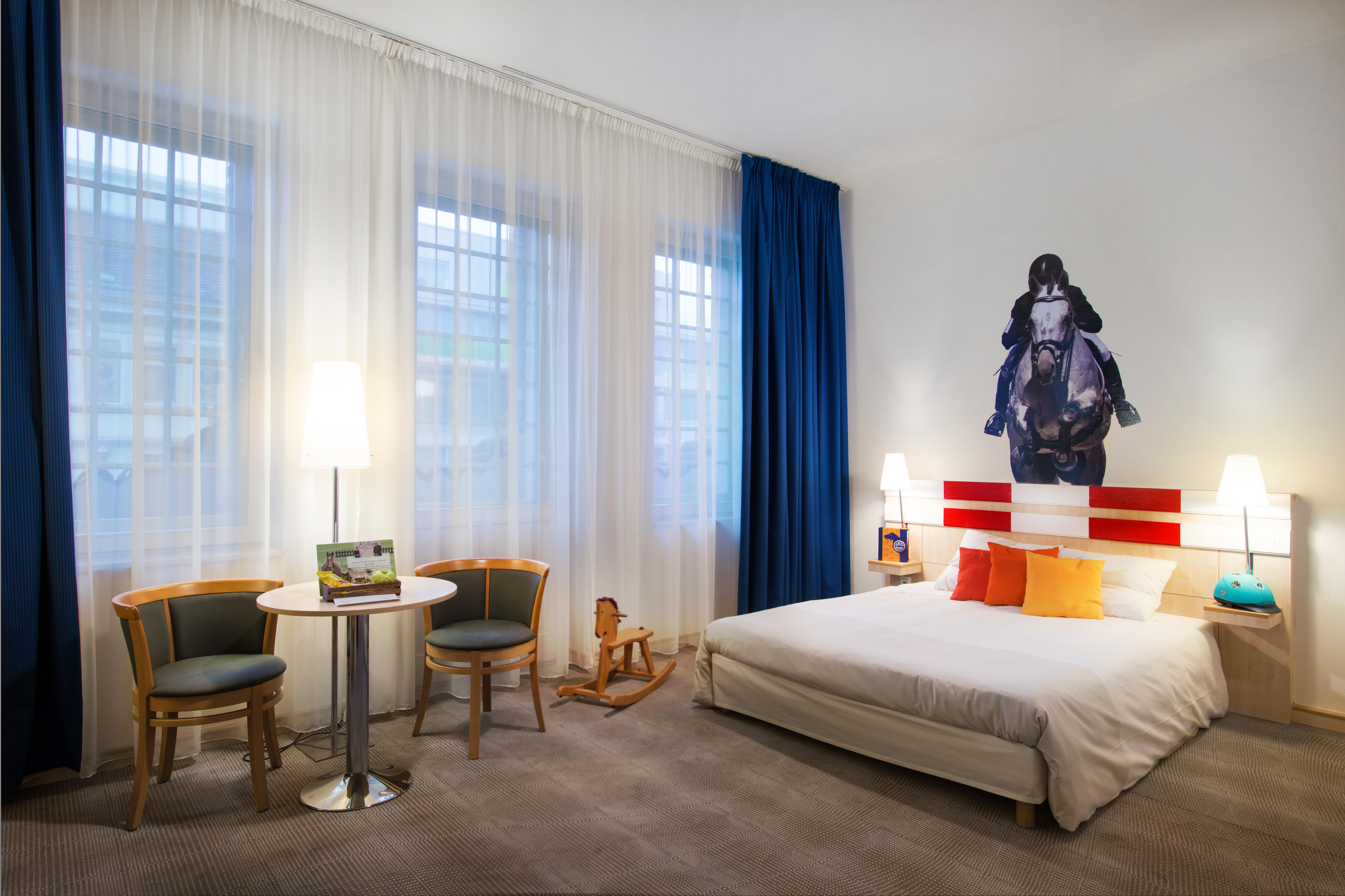 Moevenpick Centre 4*