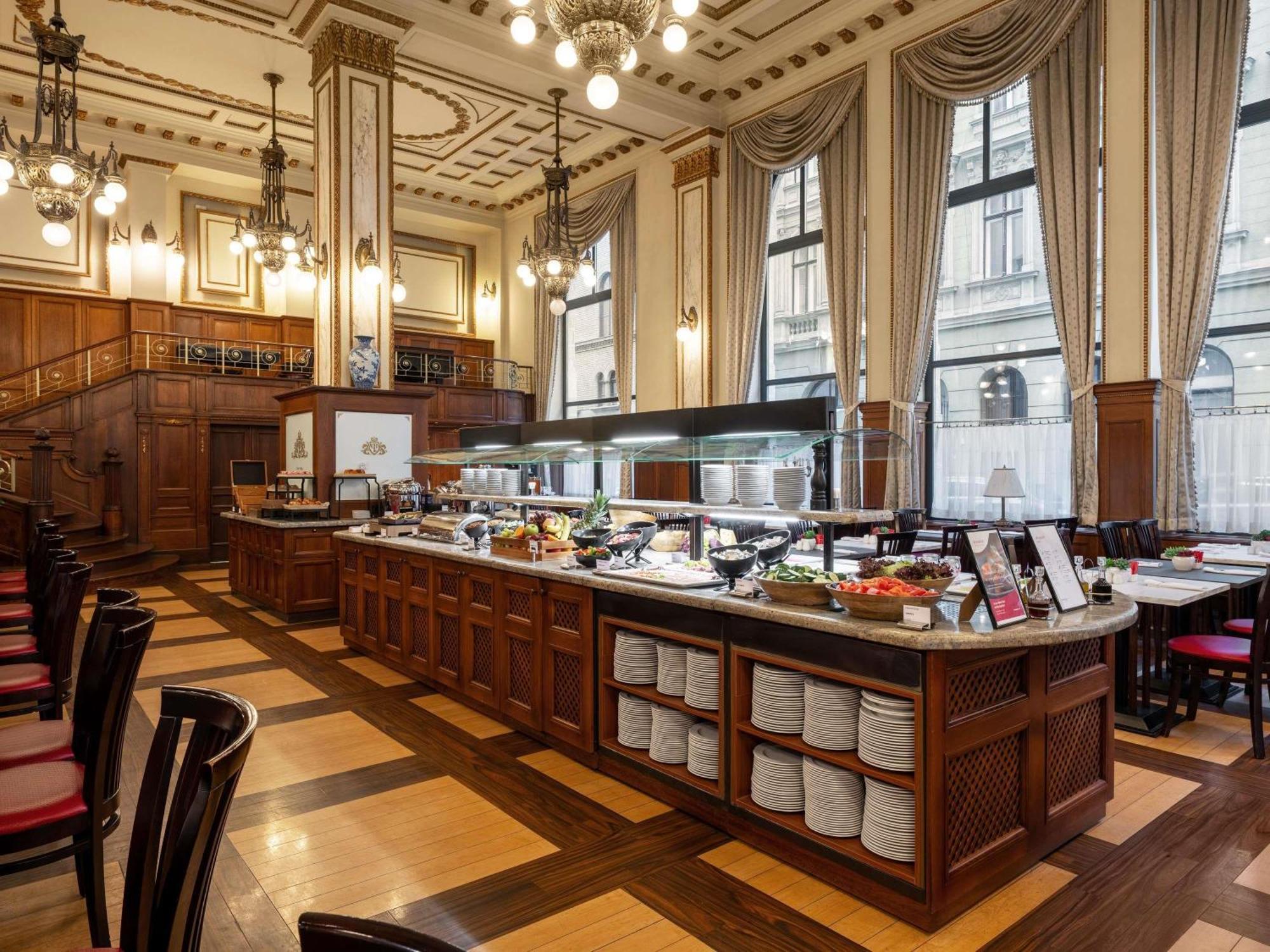 Moevenpick Centre 4* Budapest